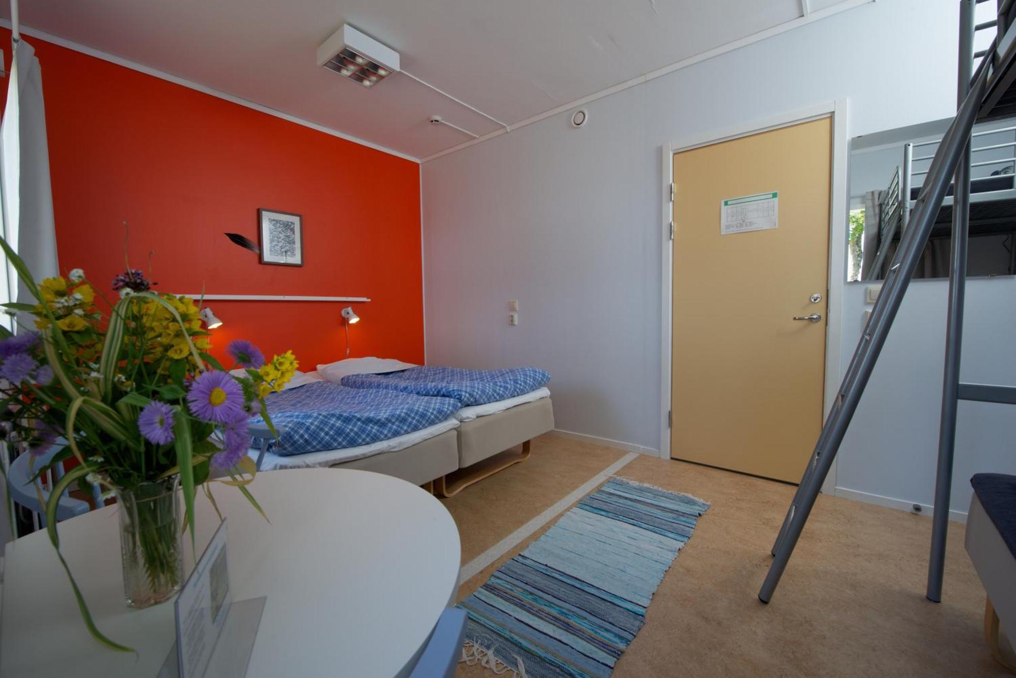 STF Bunge Hostel Fårösund Zimmer foto
