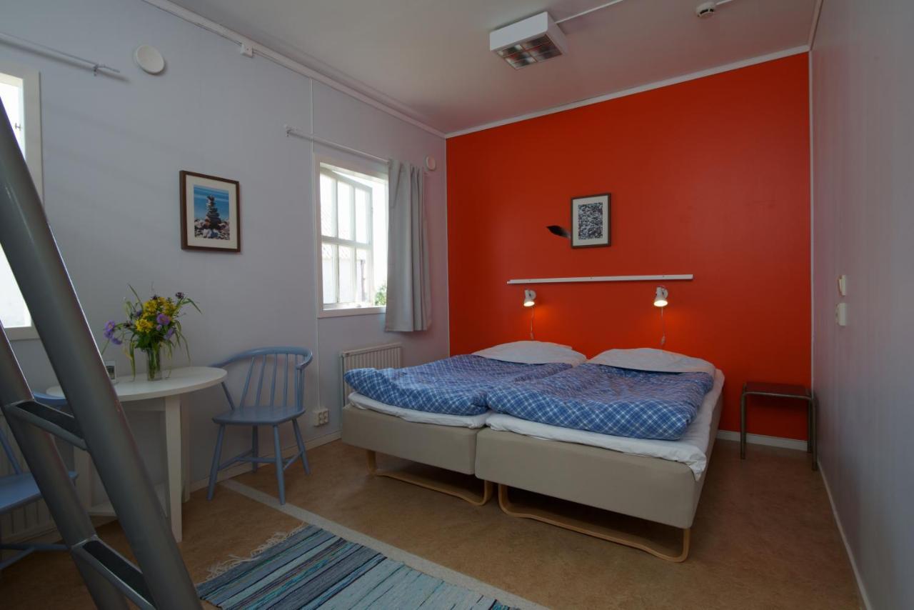 STF Bunge Hostel Fårösund Zimmer foto